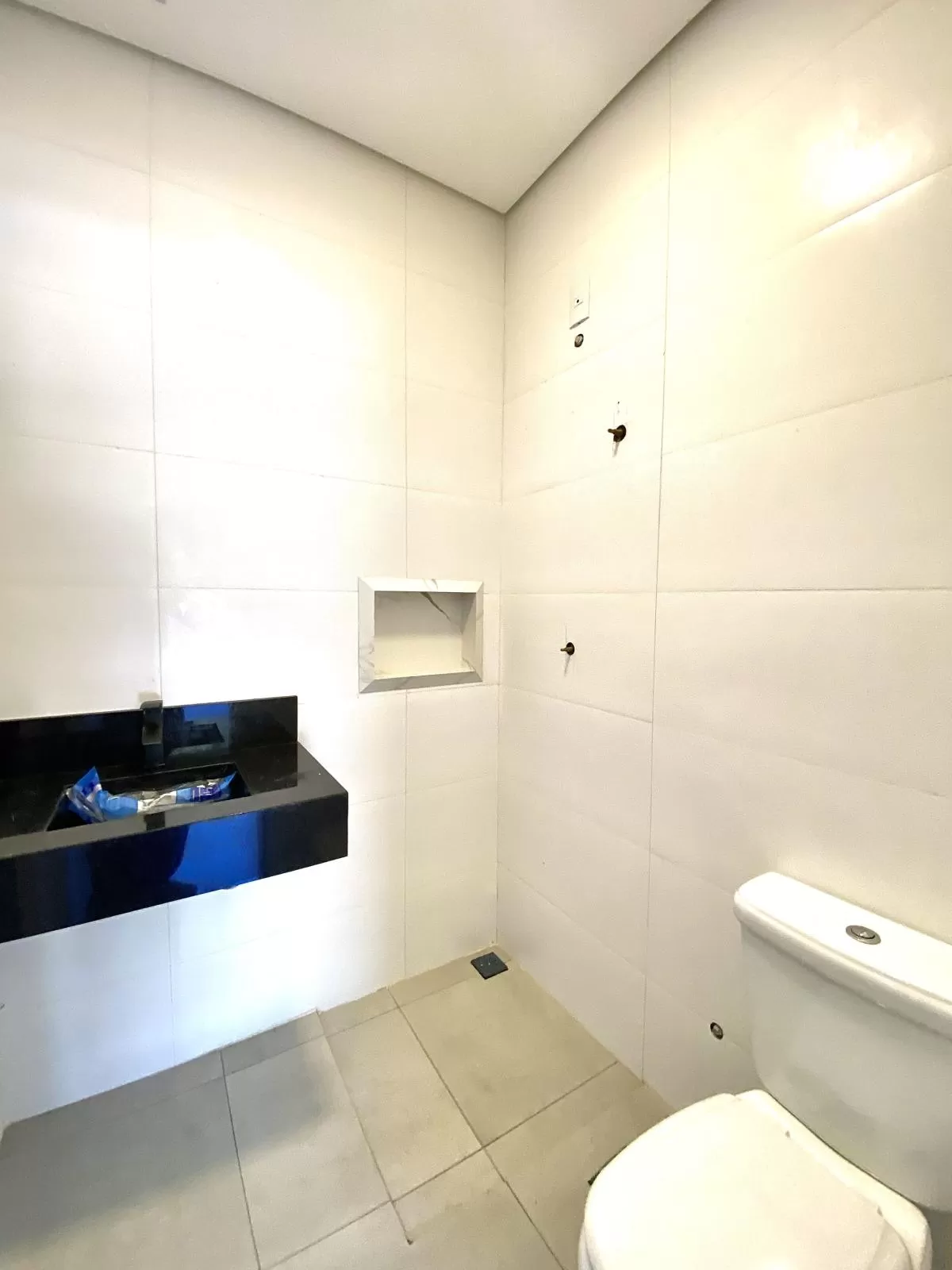 Sobrado à Venda com 3 suítes, e área gourmet completa com piscina, 242m² no Condomínio Cyrela Landscape em Votorantim/SP
